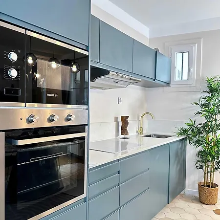 Champs Elysees - Prestige With Lift For 6 Apartmán *
