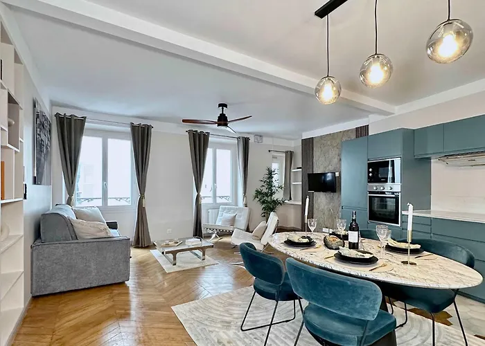 Daire Champs Elysees - Prestige With Lift For 6 *