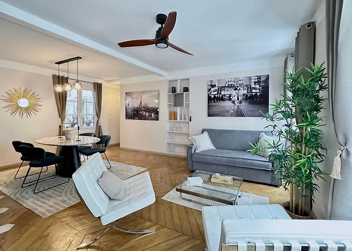 Daire Champs Elysees - Prestige With Lift For 6