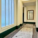 Champs Elysees - Prestige With Lift For 6 Παρίσι